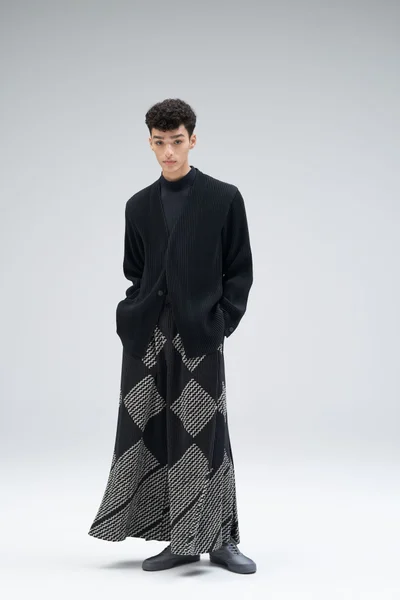Look 8